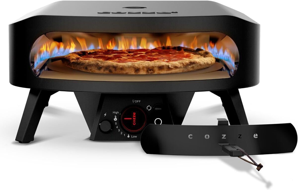 Test du four à pizza gaz cozze 17" : efficacité rotative en extérieur