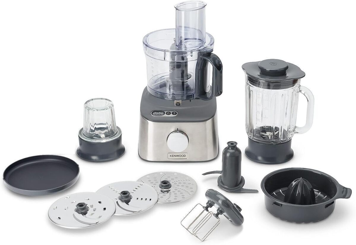 Test : robot kenwood multipro compact+ fdm313ss, 800 w avec balance intégrée